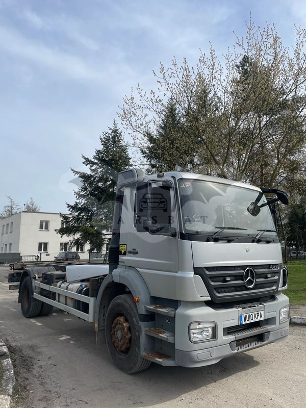 Mercedes-Benz Axor 2010