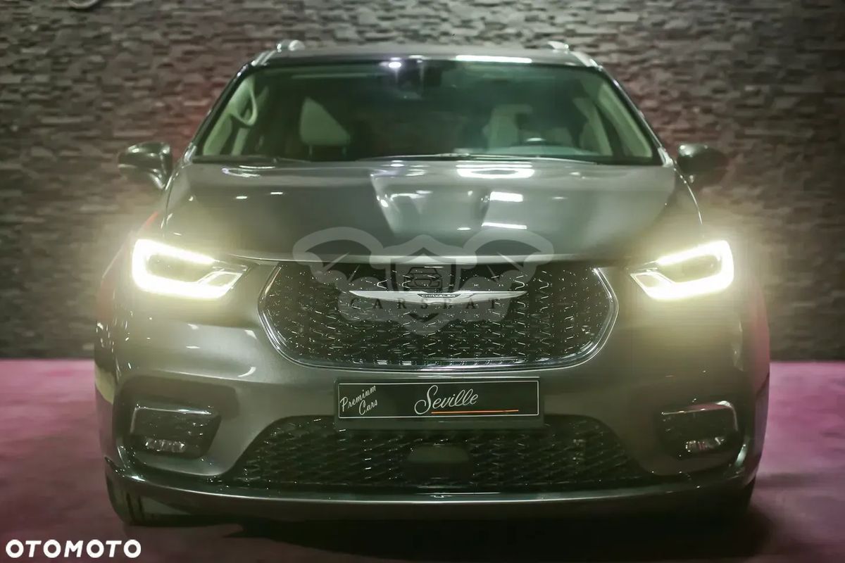 Chrysler Pacifica 2021