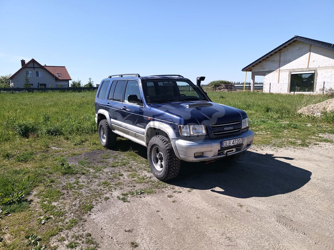 Isuzu Trooper 2001