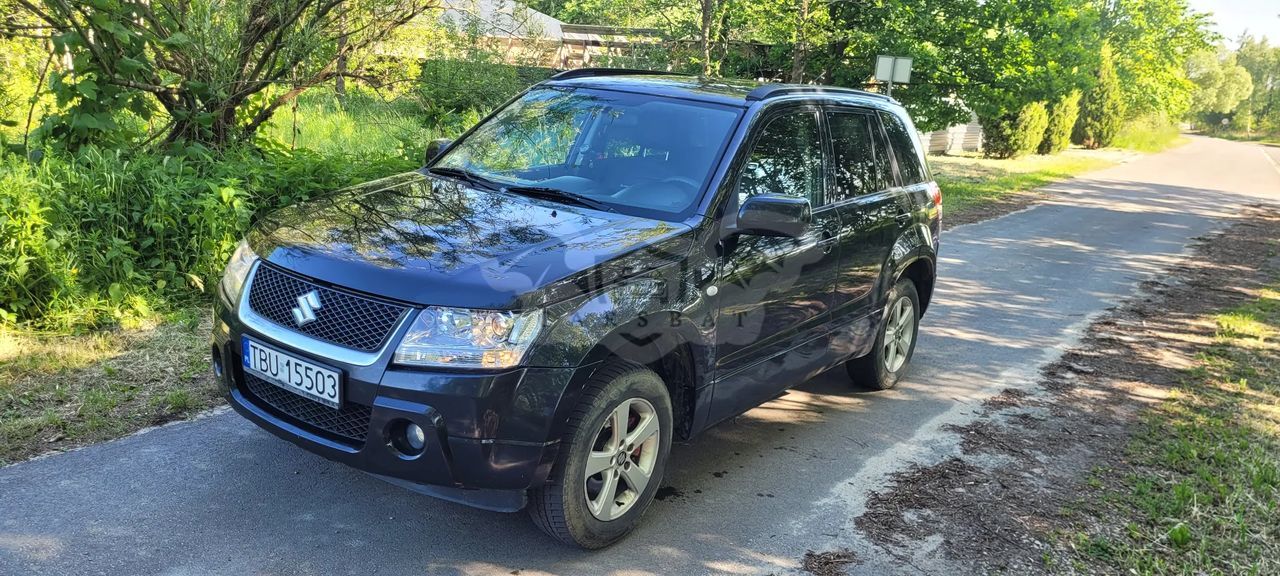 Suzuki Grand Vitara II 2.0 2005