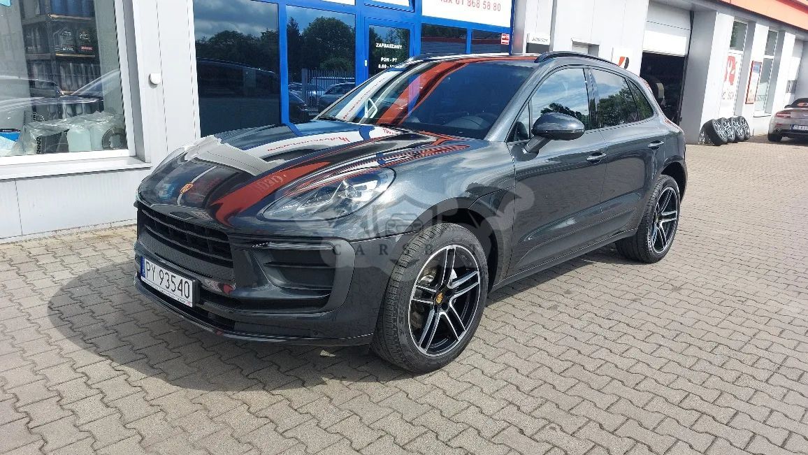 Porsche Macan Standard 2020
