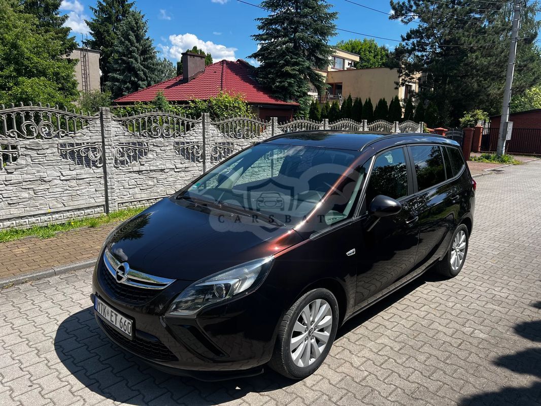 Opel Zafira B 2012