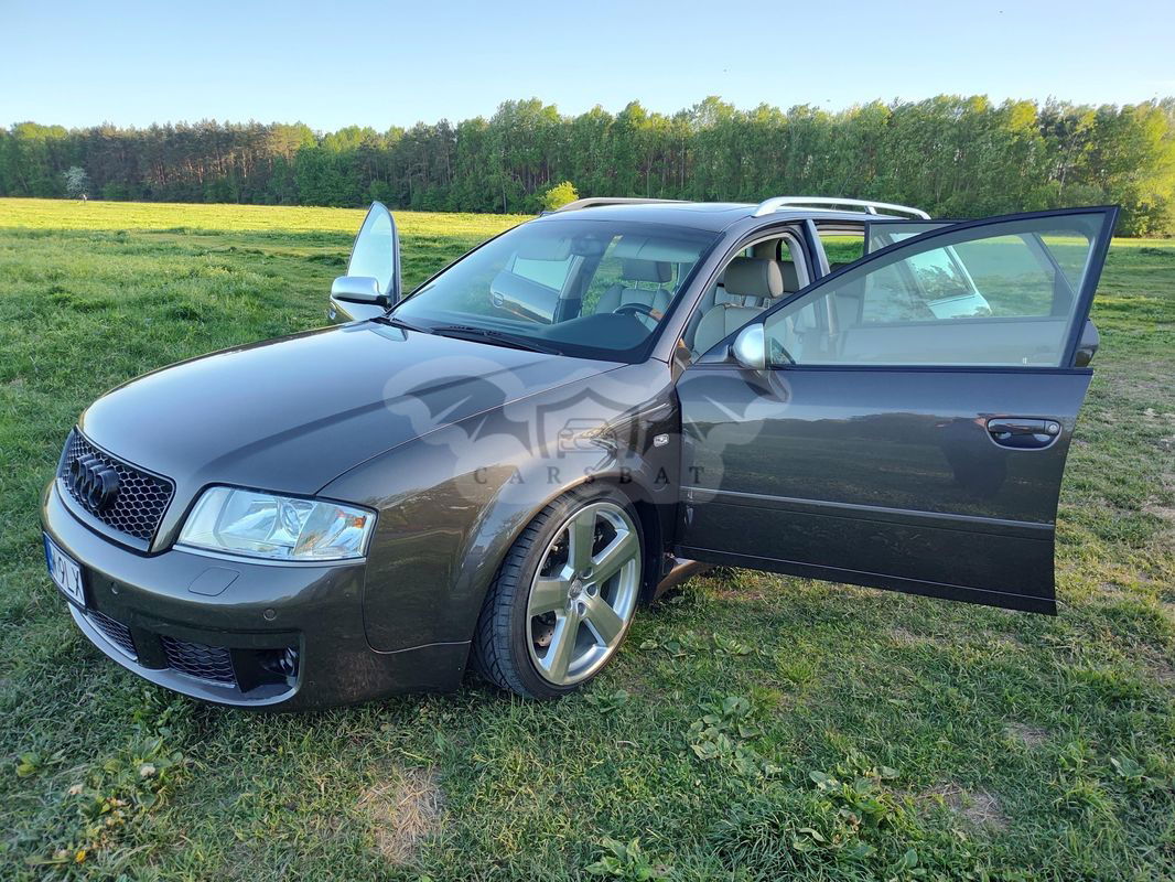 Audi RS6 2003
