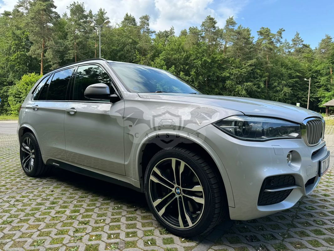 BMW X5 M50d 2016