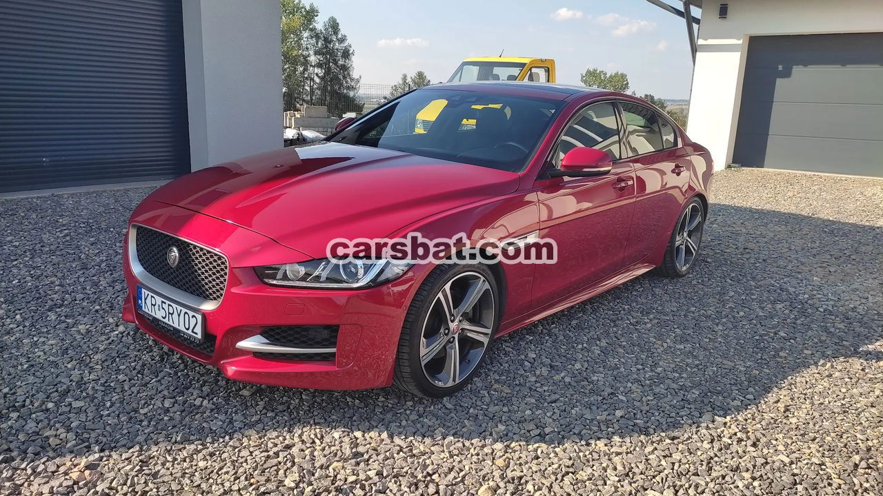 Jaguar XE 2.0 D R-Sport 2015