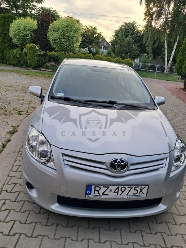 Toyota Auris II 2013