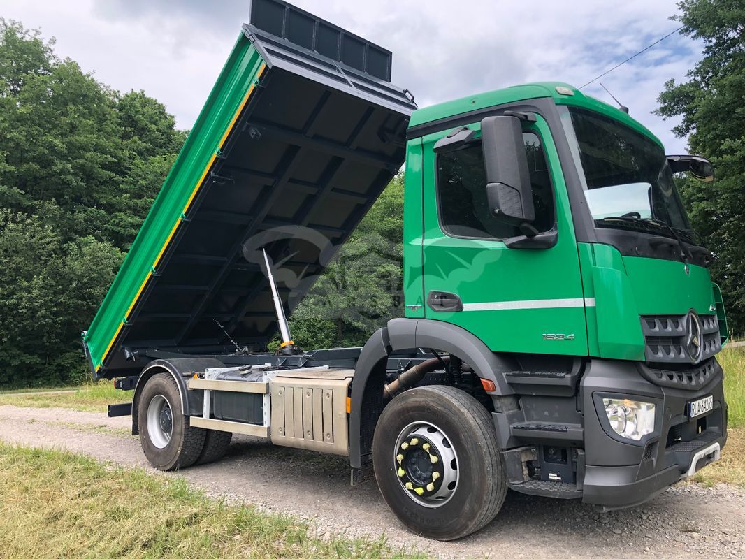 Mercedes-Benz Arocs 2014