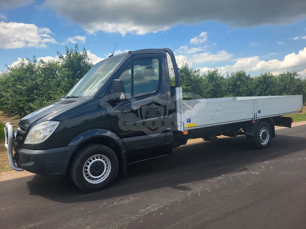 Mercedes-Benz Sprinter 2012