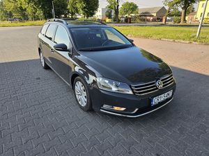 Volkswagen Passat B7 Variant 2.0 TDI 4Motion DPF DSG Comfortline 2011