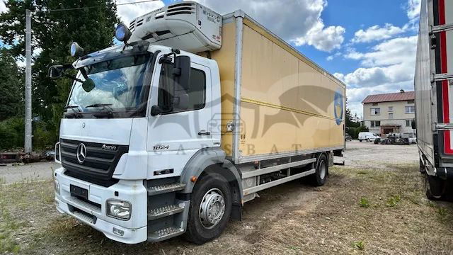 Mercedes-Benz Axor 2010