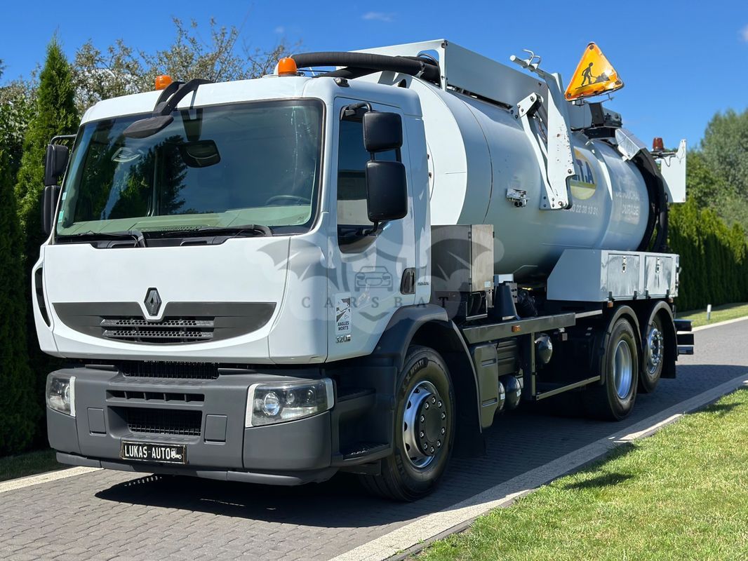 Renault D 2009