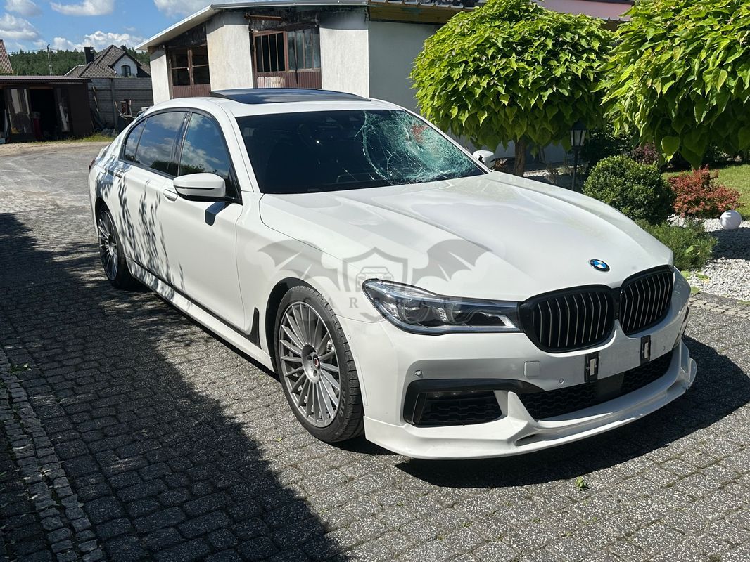 BMW 7 Series G11/12 750Li 2017