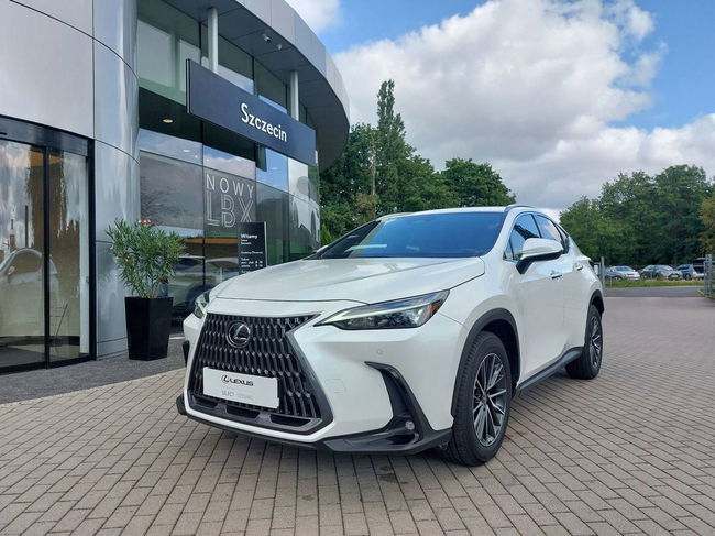 Lexus NX II 2023