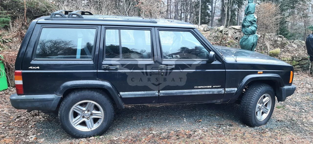 Jeep Cherokee II 2001