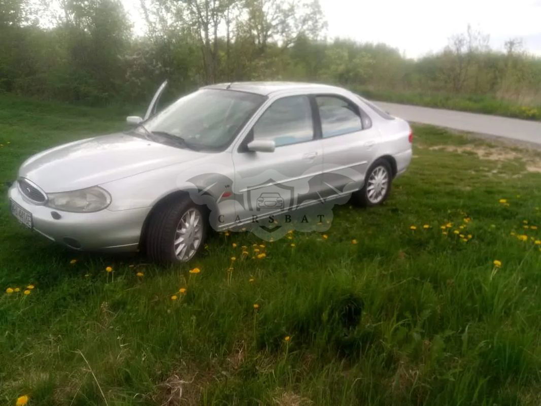 Ford Mondeo Mk2 2.5 V6 Ghia 2000
