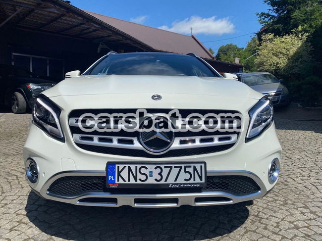 Mercedes-Benz GLA 250 7G-DCT 2017