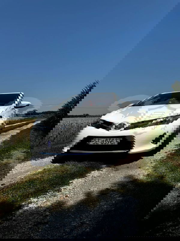 Toyota Auris II 2013