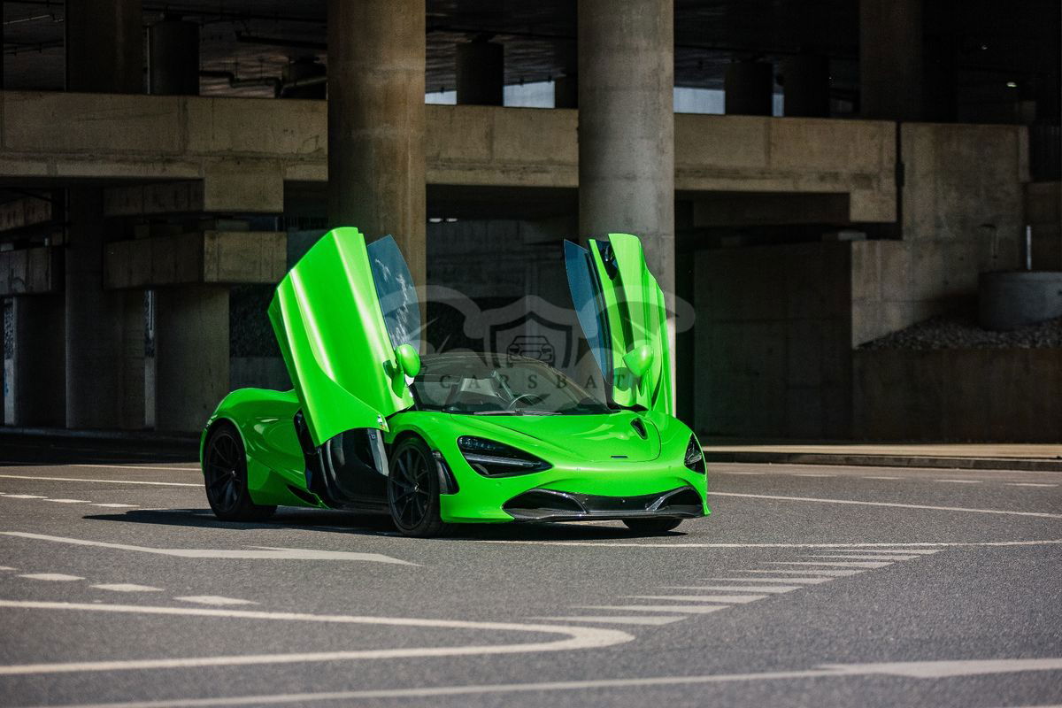 McLaren 720S 2021