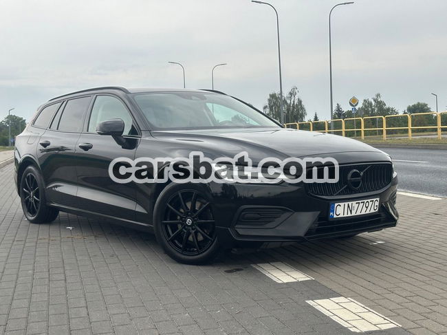 Volvo V60 II D3 Momentum 2018