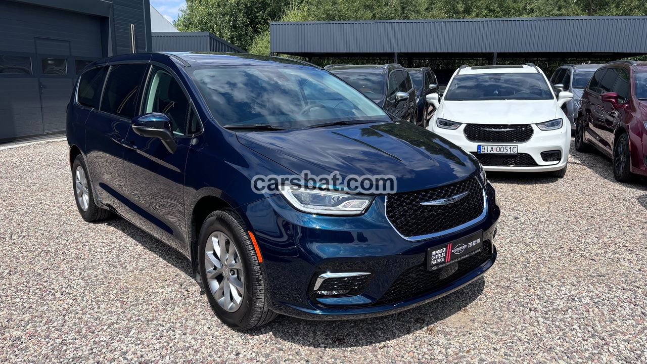 Chrysler Pacifica 2023