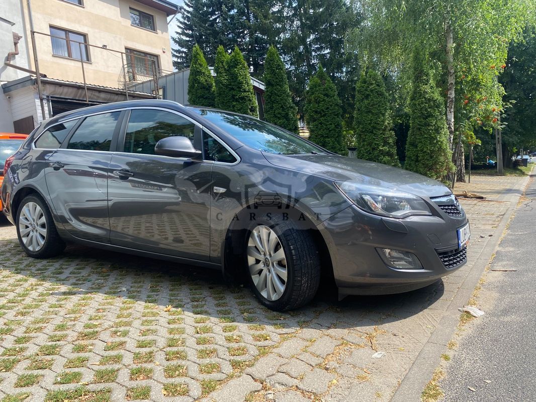 Opel Astra J 1.7 CDTI Caravan DPF Cosmo 2011