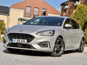 Ford Focus Mk4 1.0 EcoBoost Hybrid ST-LINE X 2020
