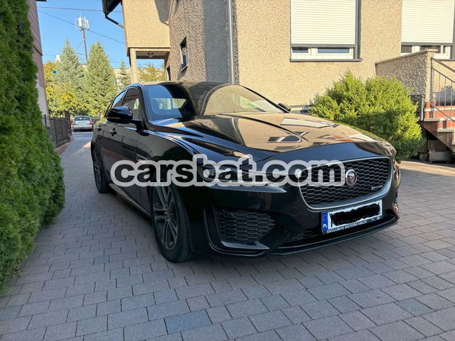 Jaguar XE 2.0 D180 AWD R-Dynamic SE 2019