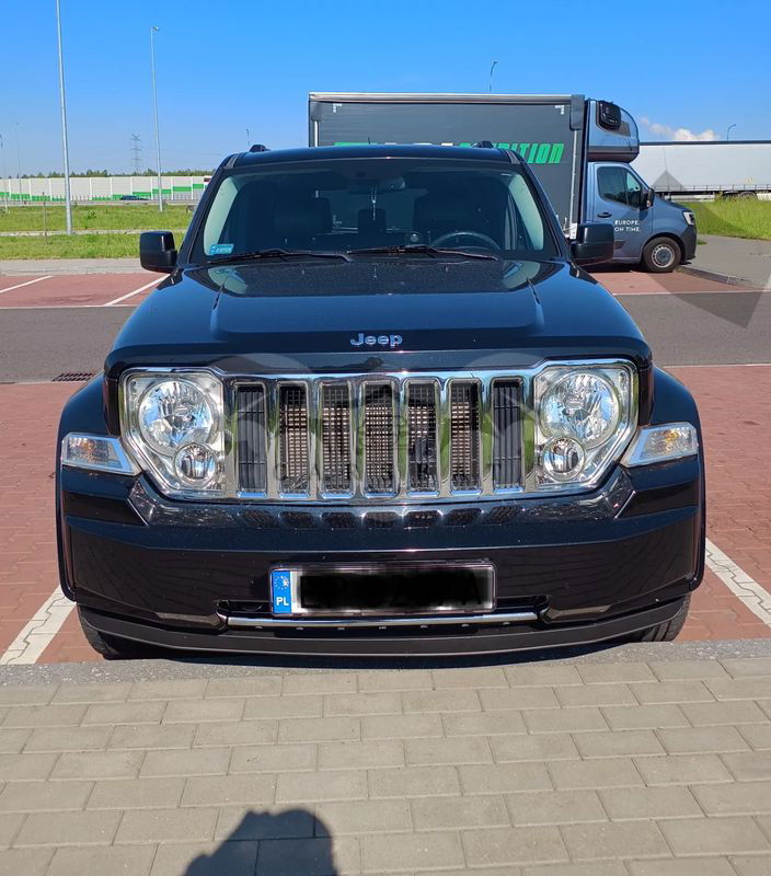 Jeep Cherokee IV 2.8 CRD Limited 2010