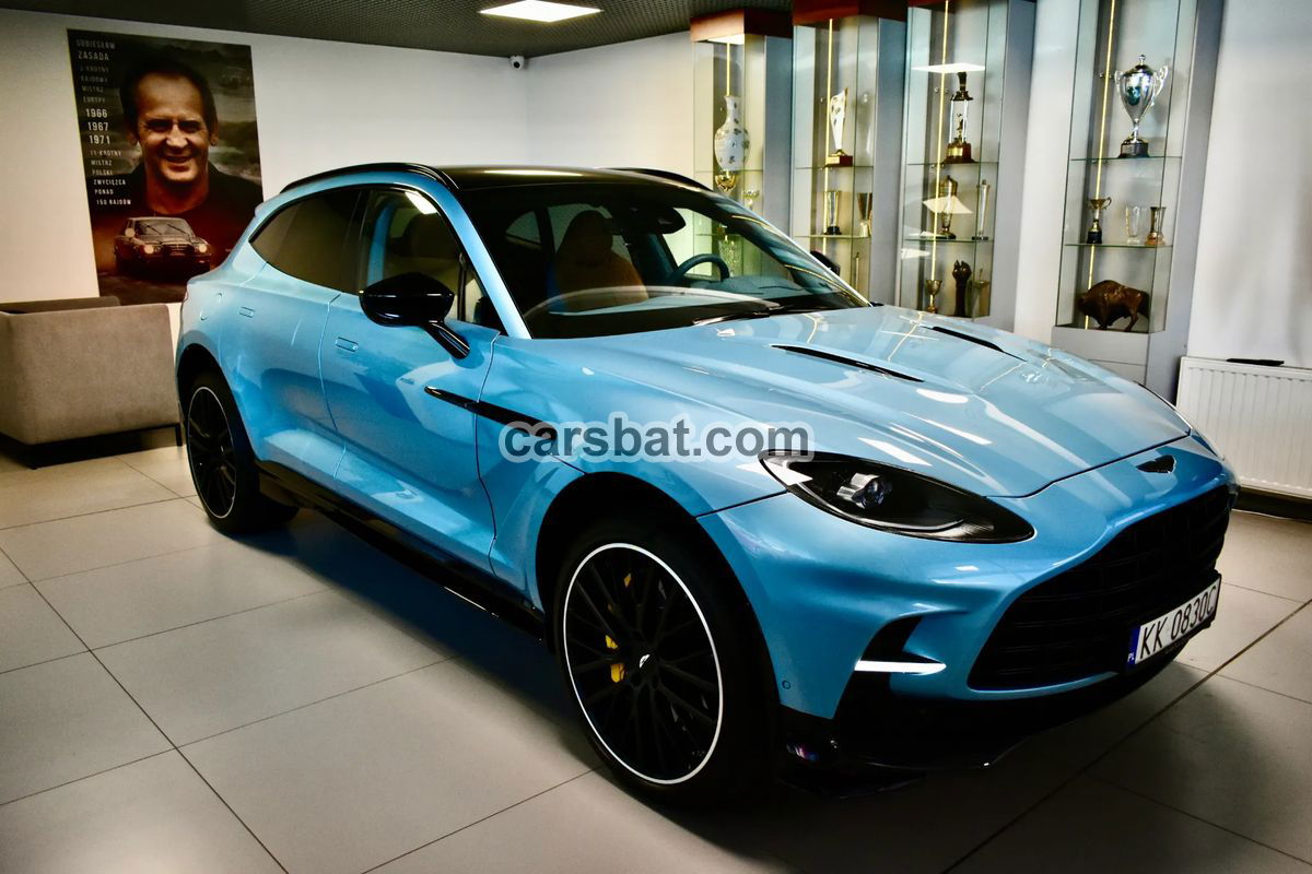 Aston Martin DBX 2023