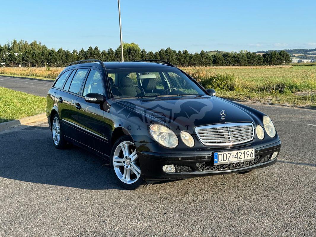 Mercedes-Benz E W211 2003