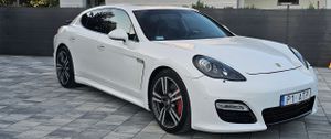 Porsche Panamera Turbo 2011
