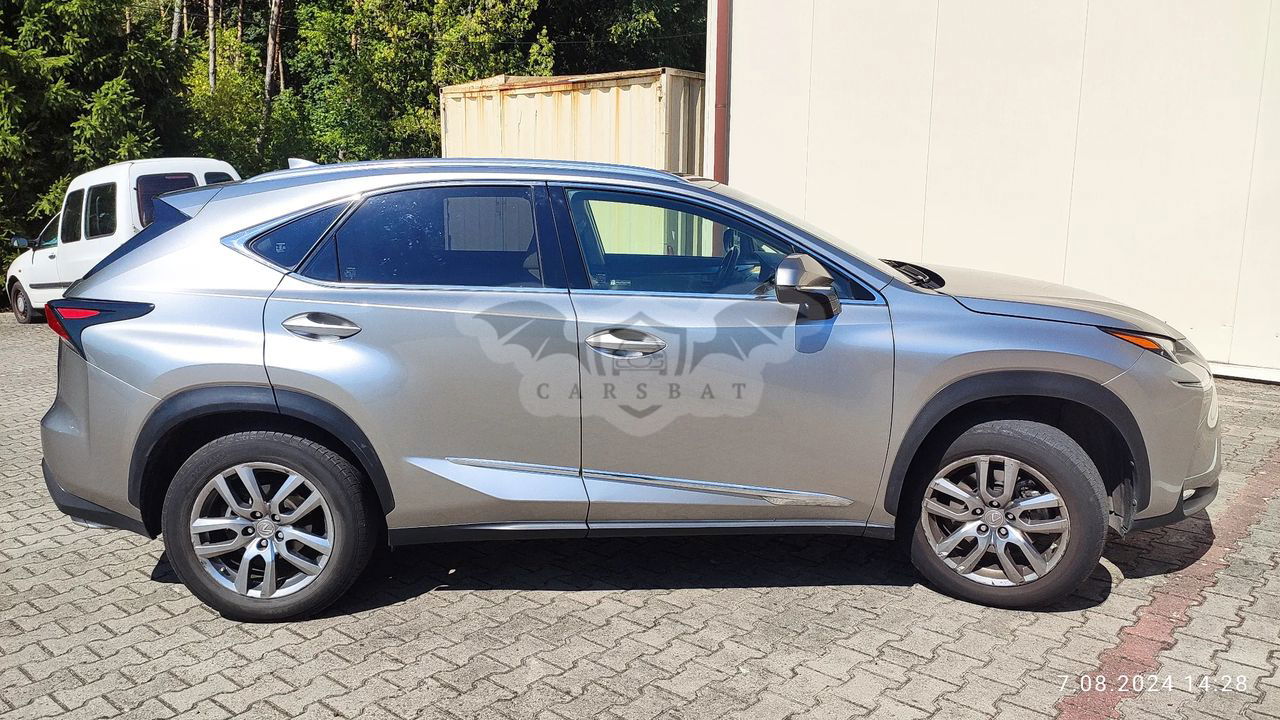 Lexus NX I 2016