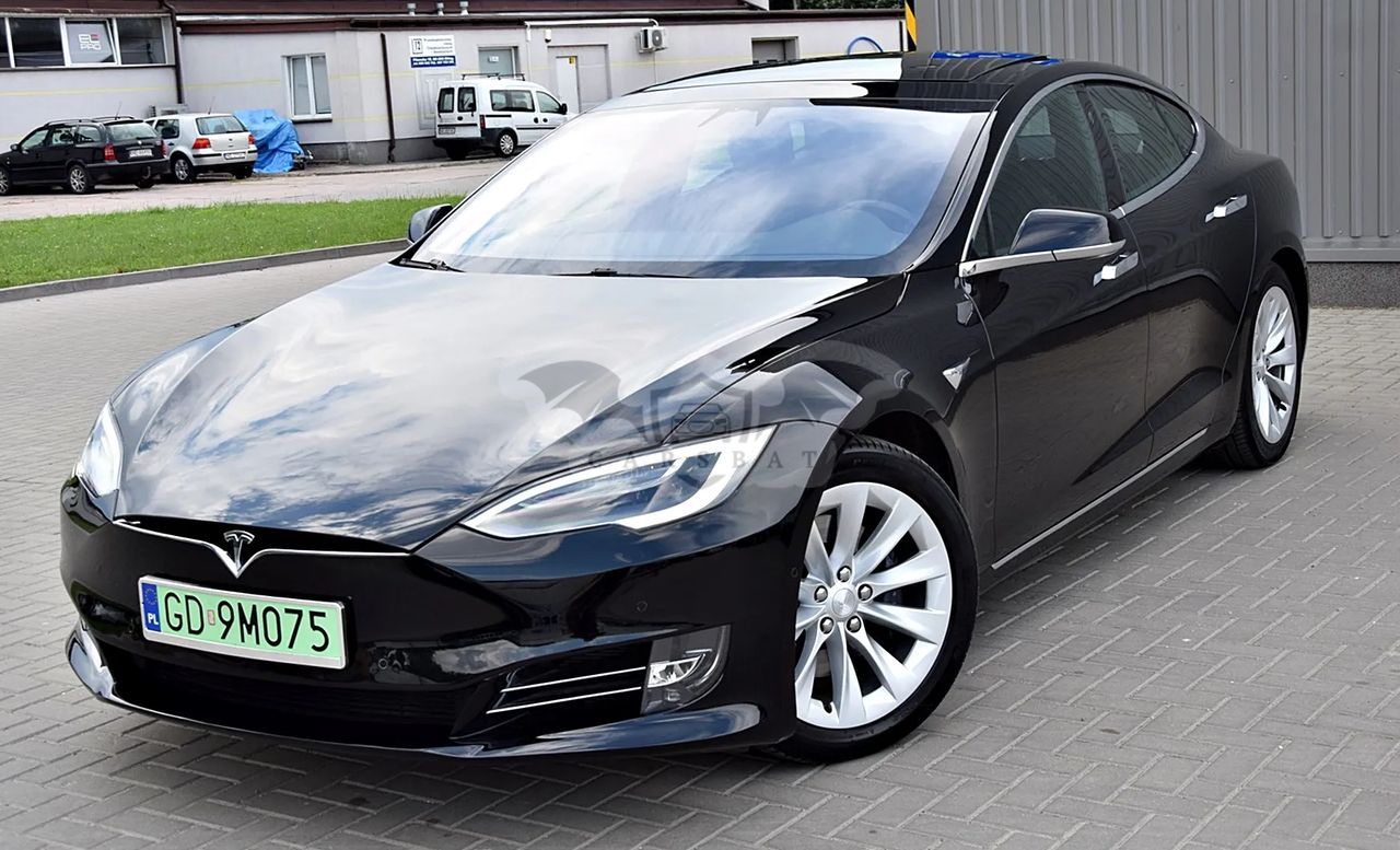 Tesla Model S Long Range Plus 2018