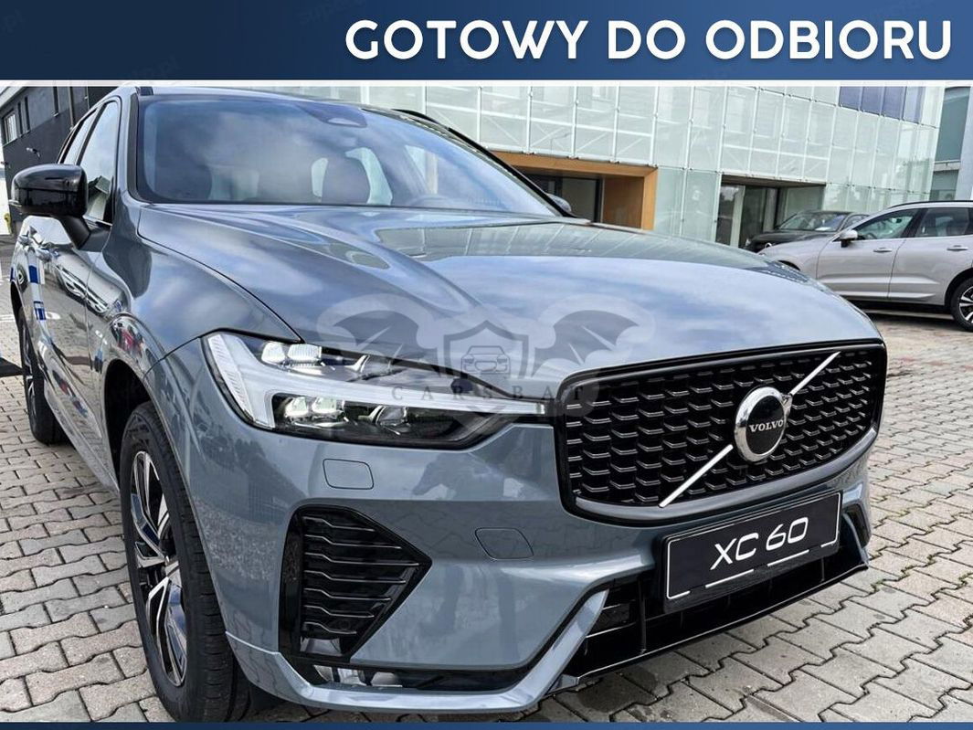 Volvo V40 2024