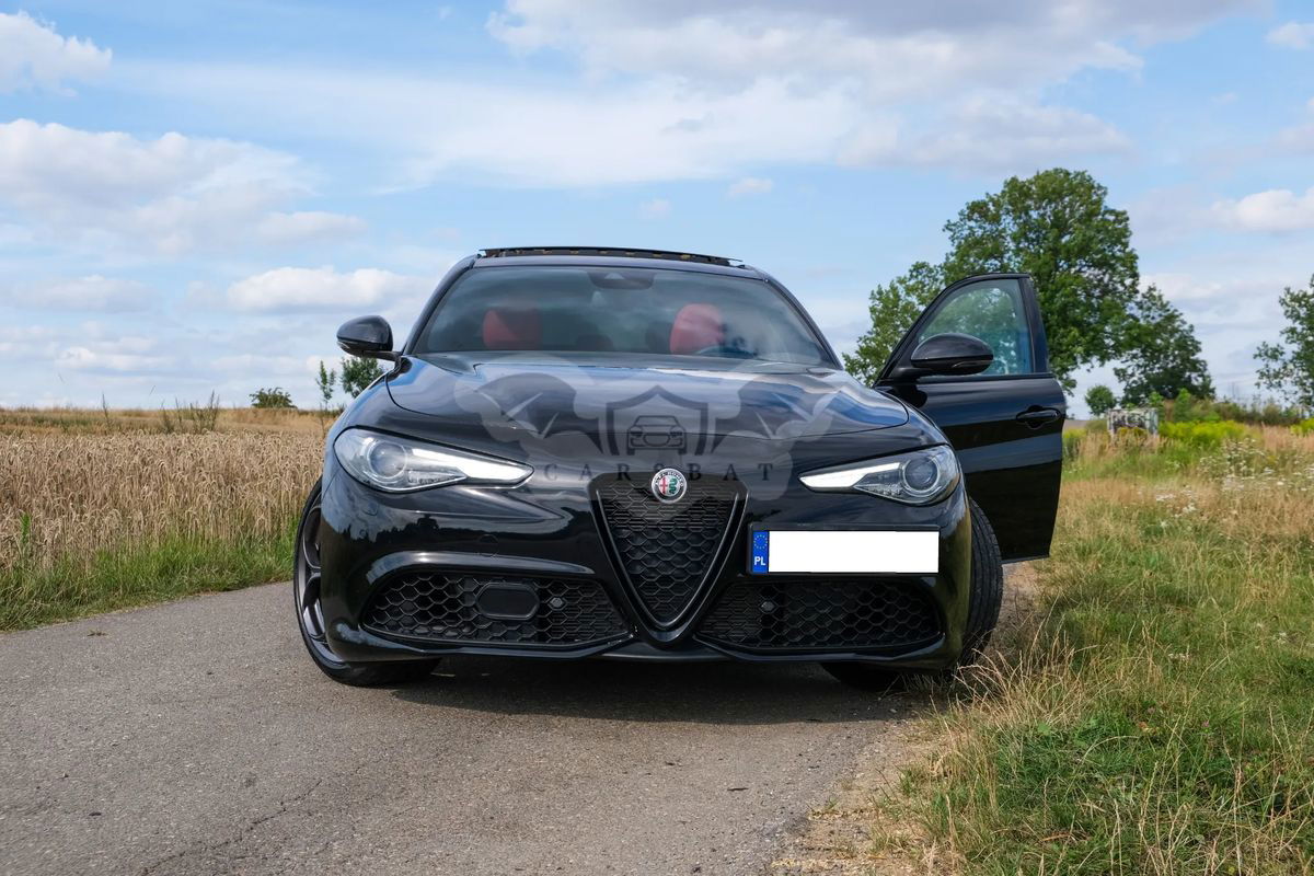 Alfa Romeo Giulia 2.0 Turbo 16V AT8 Veloce Ti 2021