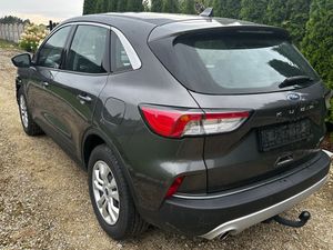 Ford Kuga III 2.0 EcoBlue Hybrid COOL&CONNECT 2020