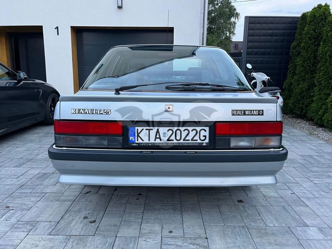 Renault R 25 1990