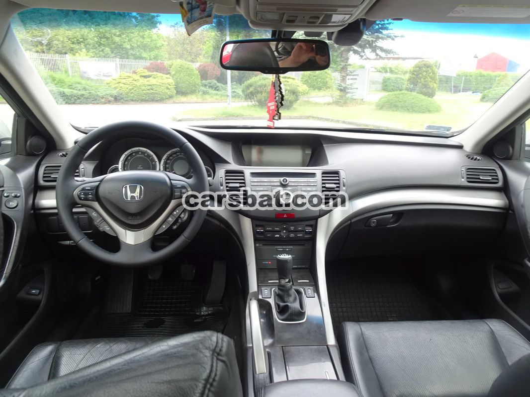 Honda Accord VIII 2.4 Executive Nav+ACC+LKAS 2009