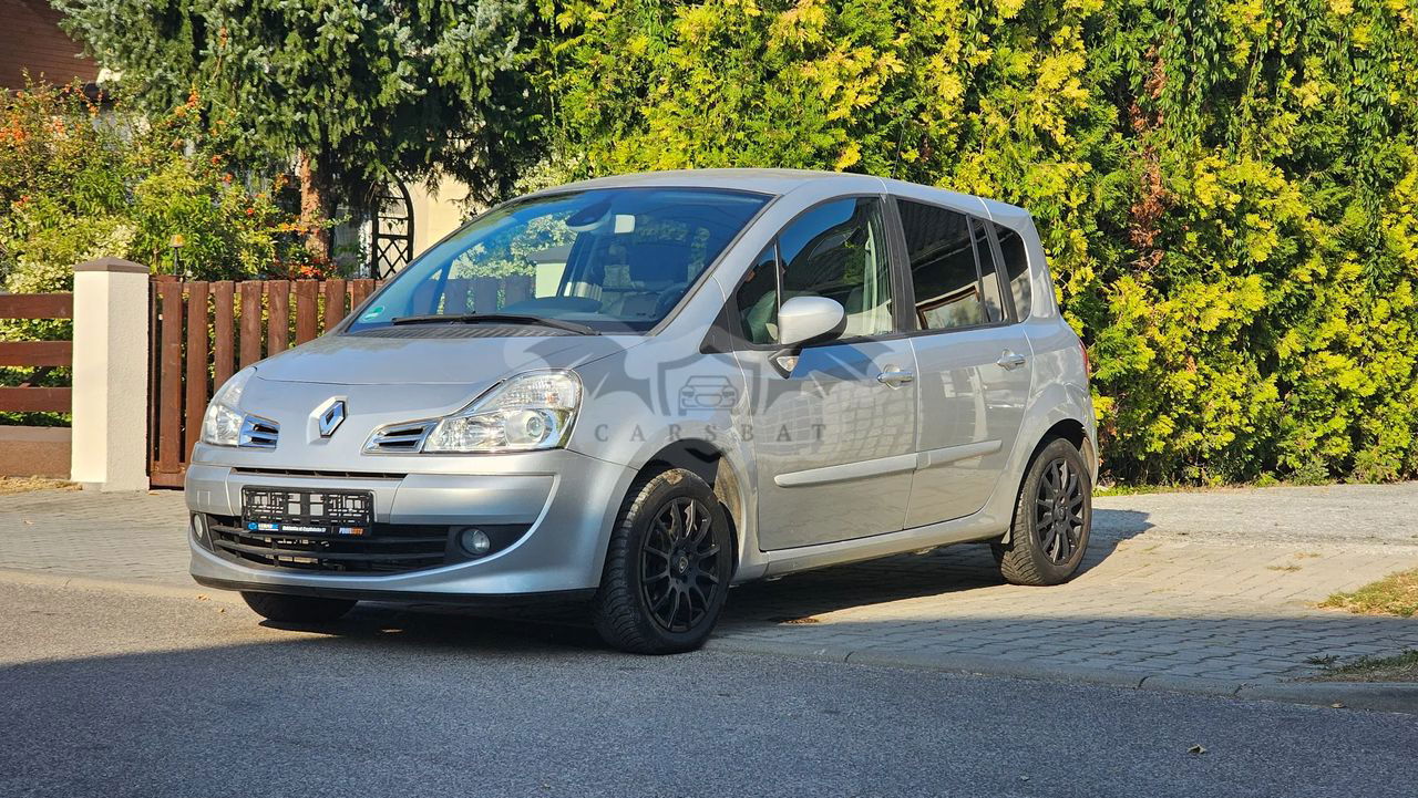 Renault Modus Grand 1.2 16V TCE Night and Day 2010