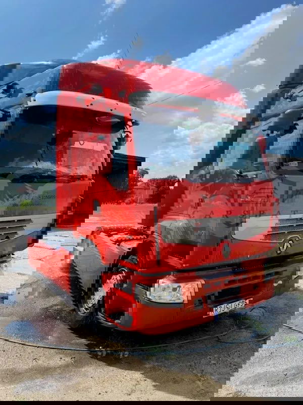 Renault Premium 2011