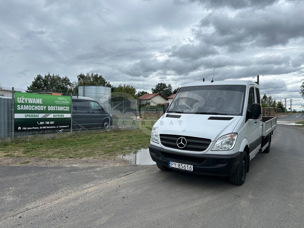 Mercedes-Benz Sprinter 2013
