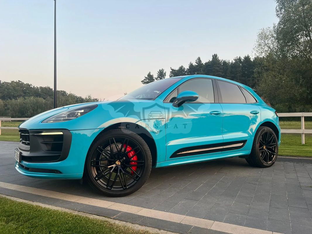 Porsche Macan Turbo 2021