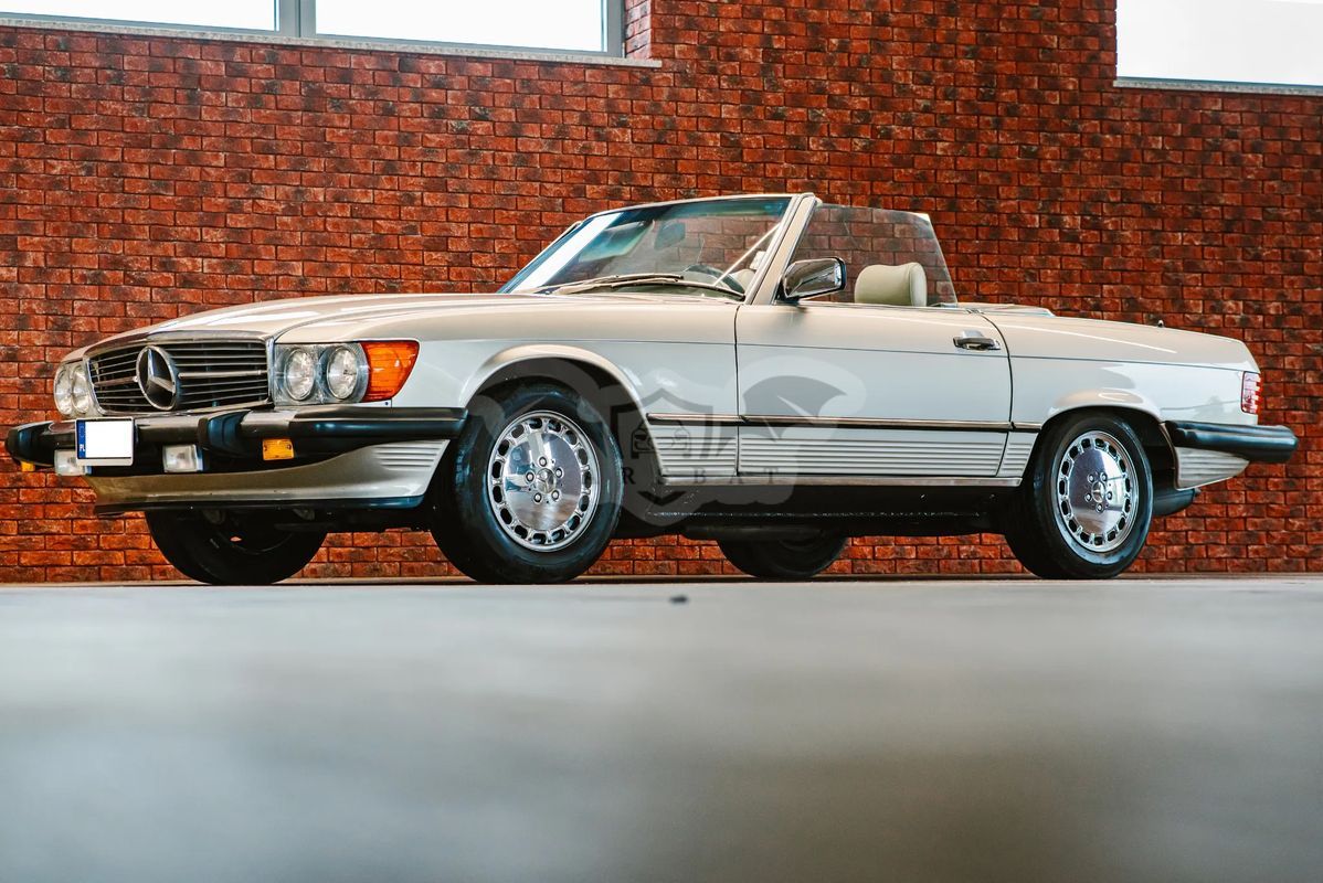 Mercedes-Benz SL R107 320 1989