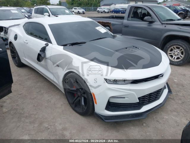 Chevrolet Camaro 2021