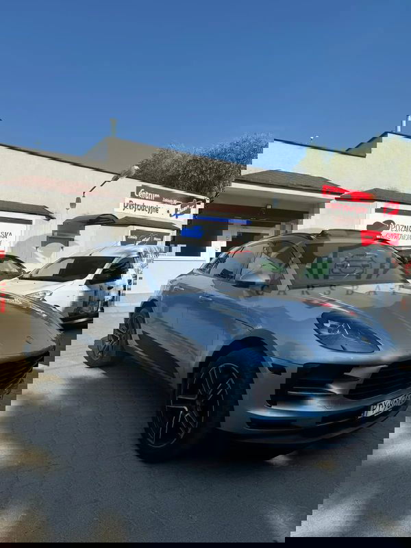 Porsche Macan 2021