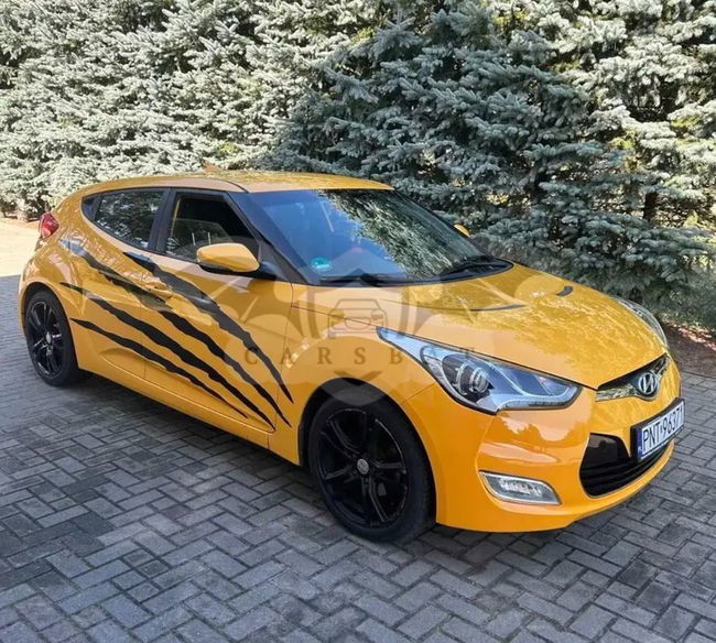 Hyundai Veloster 2012