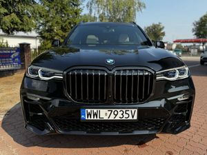 BMW X7 G07 xDrive40i sport 2021