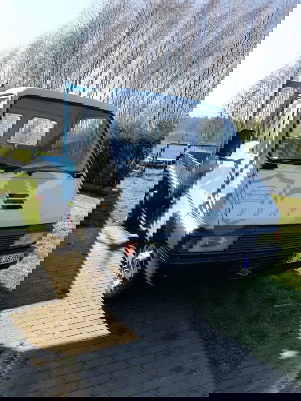 Renault B 1989
