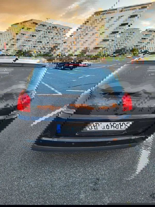 Opel Signum 2.0 T 2003