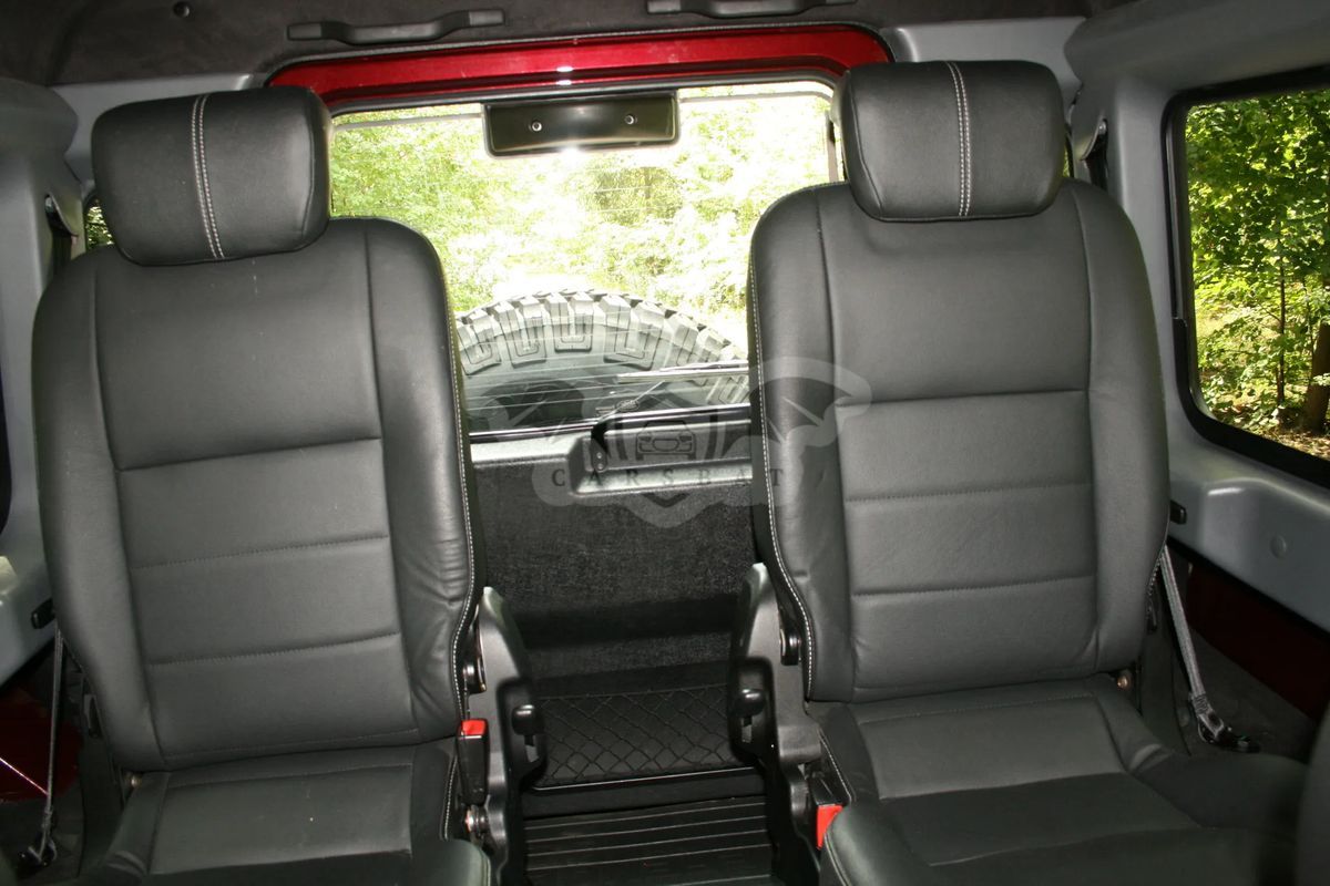 Land Rover Defender 90 2.2 TD4 SE 2015